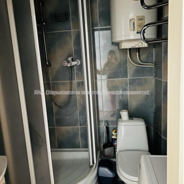Продам квартиру, Непокоренных ул. , 29 , 1  ком., 33 м², капитальный ремонт 