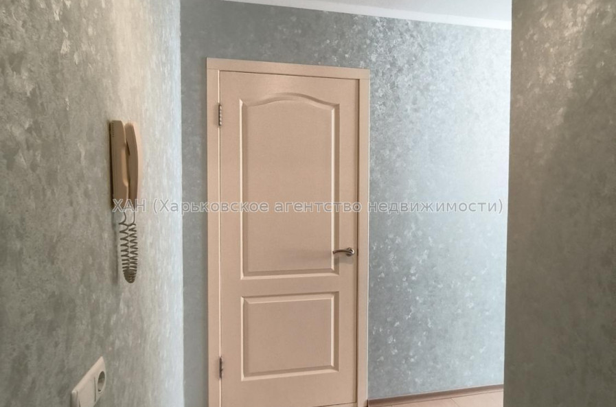 Продам квартиру, Непокоренных ул. , 29 , 1  ком., 33 м², капитальный ремонт 