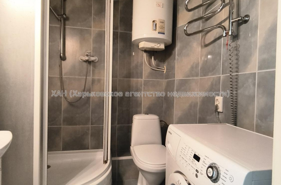 Продам квартиру, Непокоренных ул. , 29 , 1  ком., 33 м², капитальный ремонт 