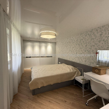 Продам квартиру, Марьинская ул. , 3  ком., 71.70 м², авторский дизайн 