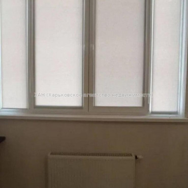 Продам квартиру, Драгоманова ул. , 1 кім., 42 м², капитальный ремонт 