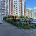 Продам квартиру, Драгоманова ул. , 1 кім., 42 м², капитальный ремонт 