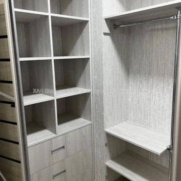 Продам квартиру, Героев Харькова просп. , 1  ком., 38.50 м², капитальный ремонт 