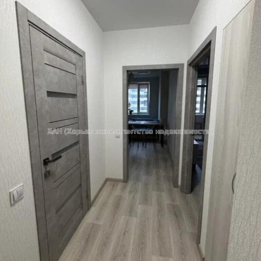 Продам квартиру, Героев Харькова просп. , 1  ком., 38.50 м², капитальный ремонт 
