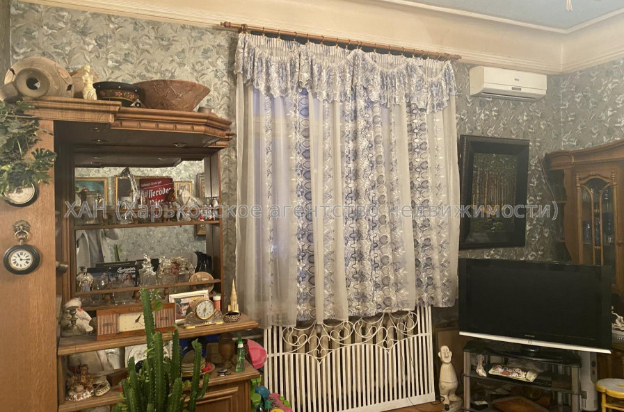 Продам квартиру, Культуры ул. , 3 кім., 86 м², капитальный ремонт 