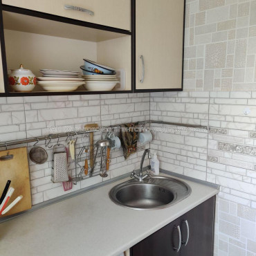 Продам квартиру, Каркача Ивана бульв. , 1  ком., 25 м², советский ремонт 