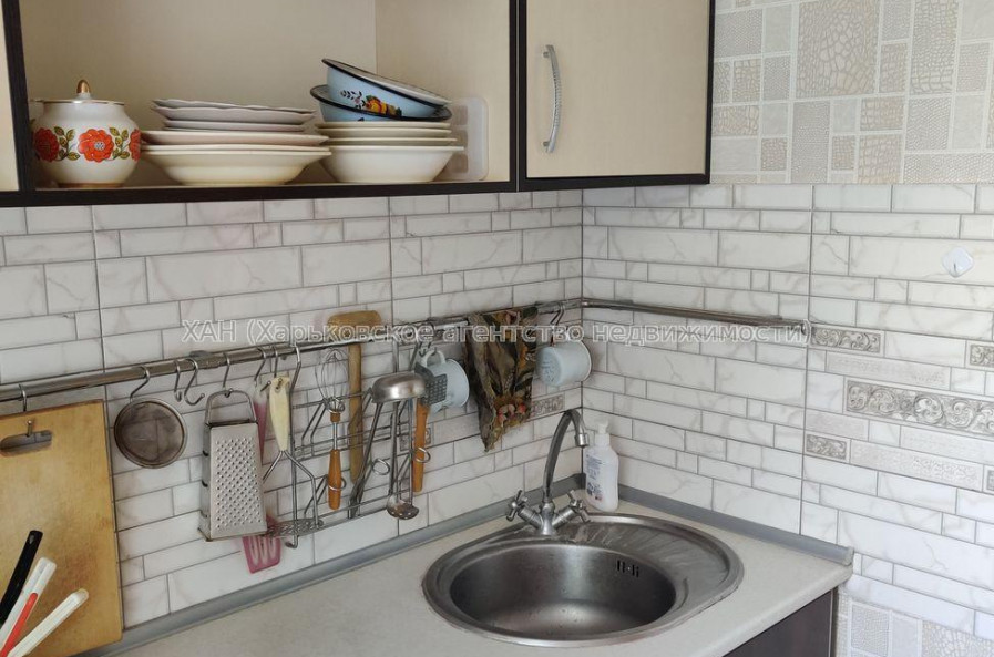 Продам квартиру, Каркача Ивана бульв. , 1  ком., 25 м², советский ремонт 