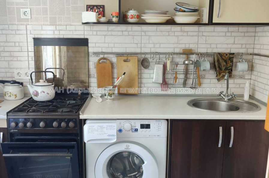 Продам квартиру, Каркача Ивана бульв. , 1  ком., 25 м², советский ремонт 
