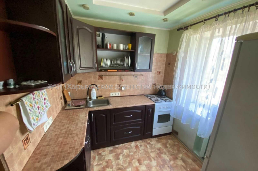 Продам квартиру, Ощепкова Андрея ул. , 2  ком., 44 м², косметический ремонт 