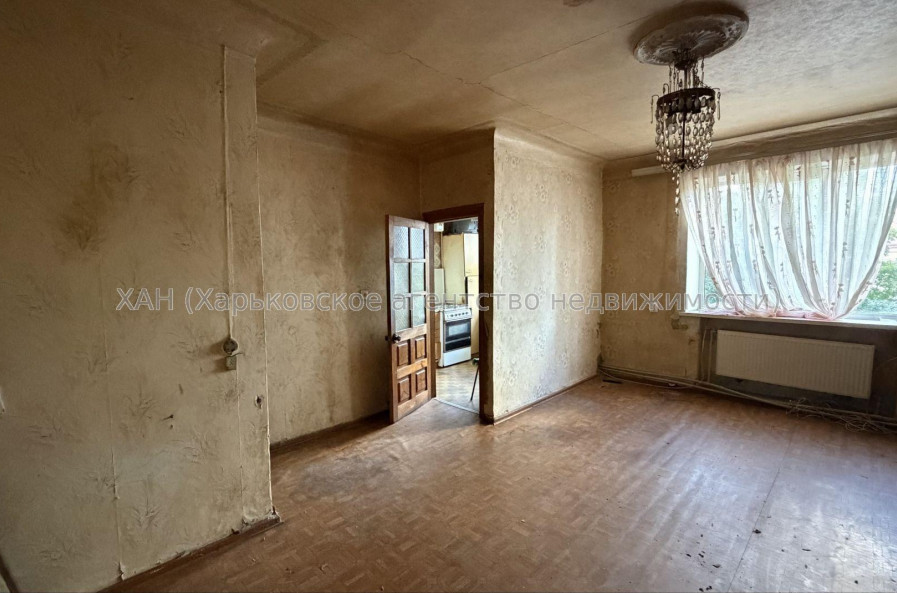 Продам квартиру, 2  ком., 46.70 м², советский ремонт 