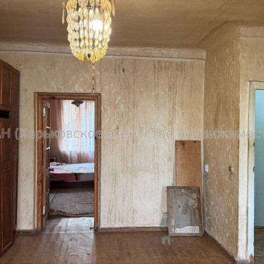 Продам квартиру, 2  ком., 46.70 м², советский ремонт 