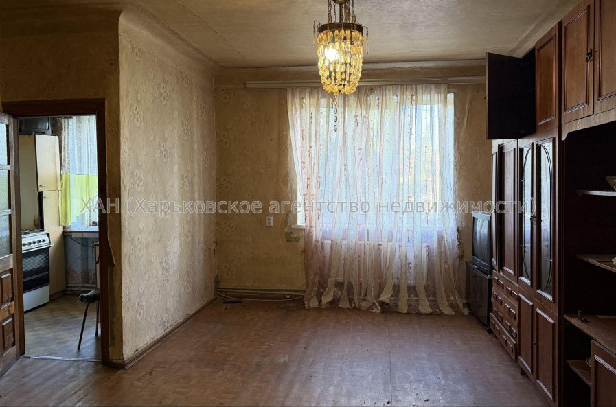 Продам квартиру, 2  ком., 46.70 м², советский ремонт 