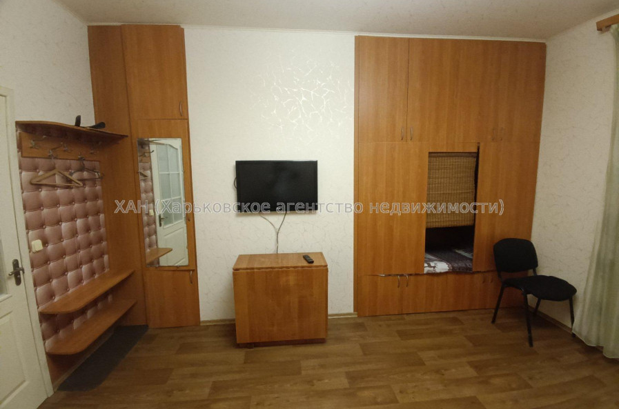 Сдам квартиру, Мира ул. , 1  ком., 25.90 м², косметический ремонт 