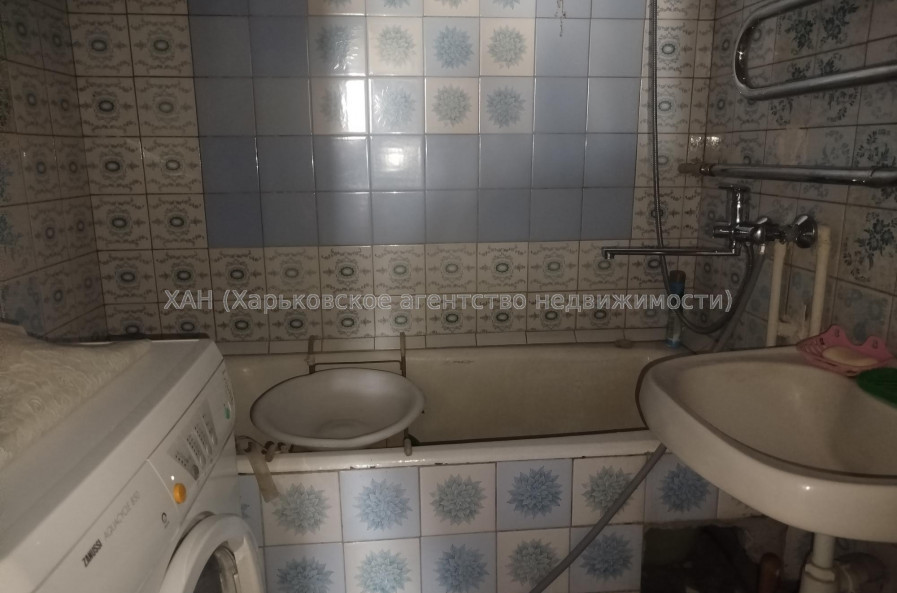 Продам квартиру, Гарибальди ул. , 2  ком., 54.20 м², косметический ремонт 