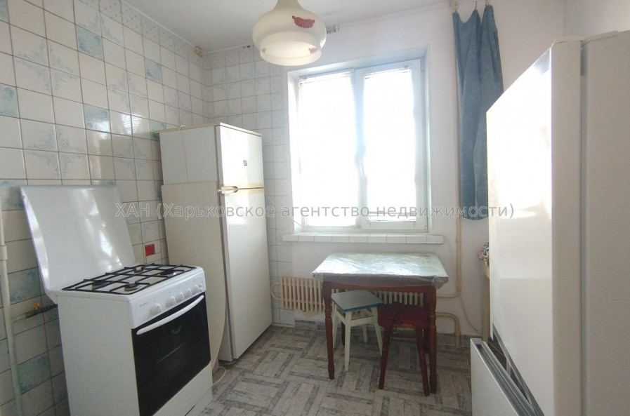 Продам квартиру, Гарибальди ул. , 2  ком., 54.20 м², косметический ремонт 