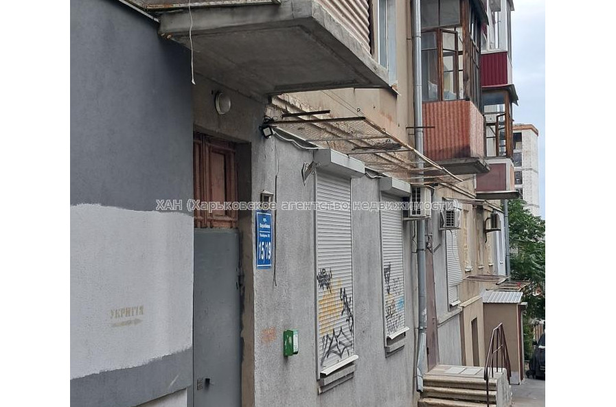 Продам квартиру, Воробьева ул. , 15/19 , 3 кім., 70.30 м², капитальный ремонт 