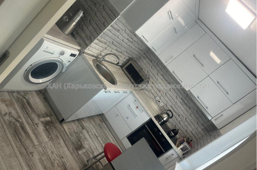 Продам квартиру, Победы просп. , 3  ком., 65 м², евроремонт 