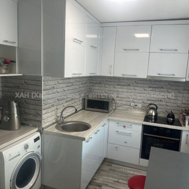 Продам квартиру, Победы просп. , 3  ком., 65 м², евроремонт 