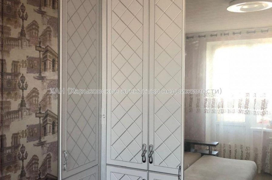 Продам квартиру, Победы просп. , 3  ком., 65 м², евроремонт 