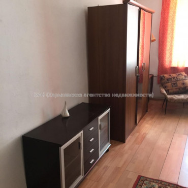 Продам квартиру, Костомаровская ул. , 1  ком., 32 м², косметический ремонт 
