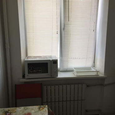 Продам квартиру, Костомаровская ул. , 1  ком., 32 м², косметический ремонт 