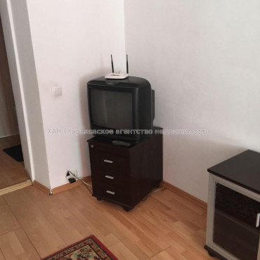Продам квартиру, Костомаровская ул. , 1  ком., 32 м², косметический ремонт 