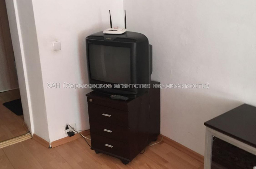 Продам квартиру, Костомаровская ул. , 1  ком., 32 м², косметический ремонт 