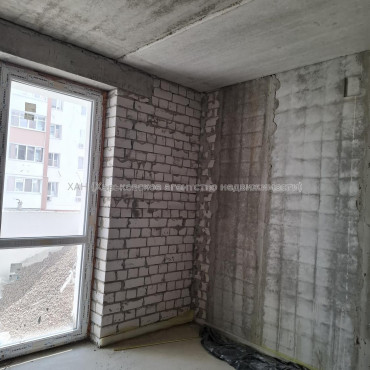 Продам квартиру, Шевченковский пер. , 1  ком., 32 м², частичный ремонт 