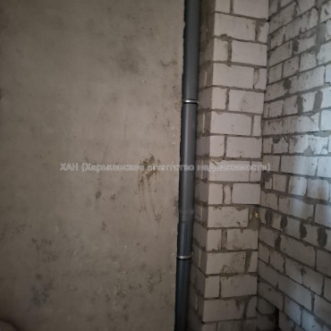 Продам квартиру, Шевченковский пер. , 1  ком., 32 м², частичный ремонт 