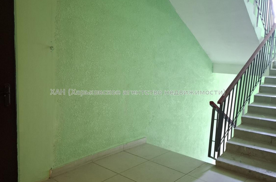 Продам квартиру, Шевченковский пер. , 1  ком., 32 м², частичный ремонт 