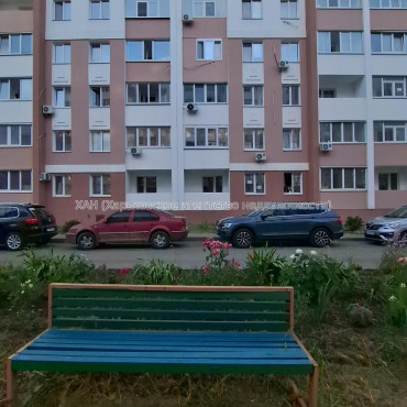 Продам квартиру, Шевченковский пер. , 1  ком., 32 м², частичный ремонт 