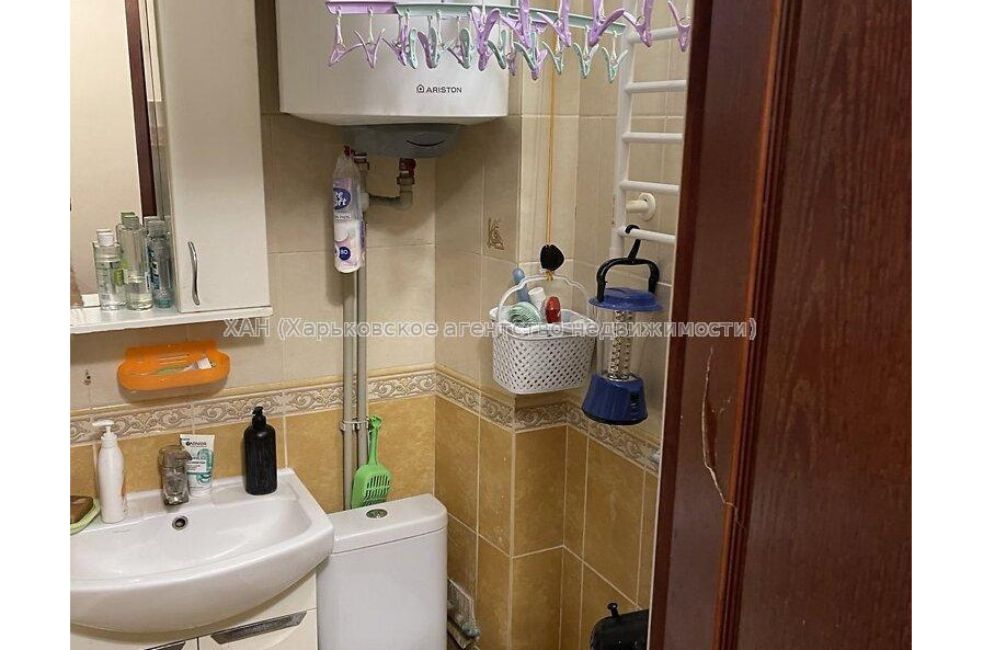 Продам квартиру, Гарибальди ул. , 1  ком., 26.80 м², капитальный ремонт 