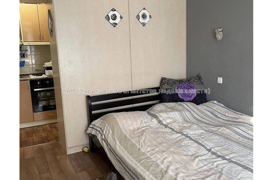 Продам квартиру, Гарибальди ул. , 1  ком., 26.80 м², капитальный ремонт 