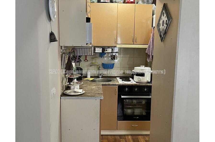 Продам квартиру, Гарибальди ул. , 1  ком., 26.80 м², капитальный ремонт 