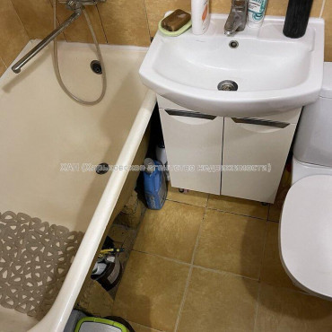 Продам квартиру, Гарибальди ул. , 1  ком., 26.80 м², капитальный ремонт 