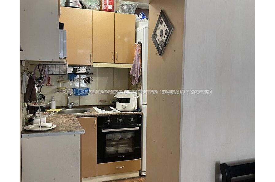 Продам квартиру, Гарибальди ул. , 1  ком., 26.80 м², капитальный ремонт 