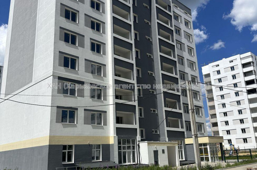 Продам квартиру, Полтавский Шлях ул. , 1  ком., 43 м², без внутренних работ 