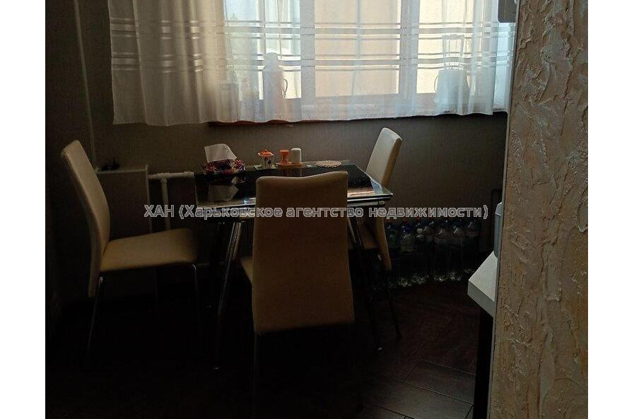 Продам квартиру, Салтовское шоссе , 3  ком., 66.60 м², капитальный ремонт 