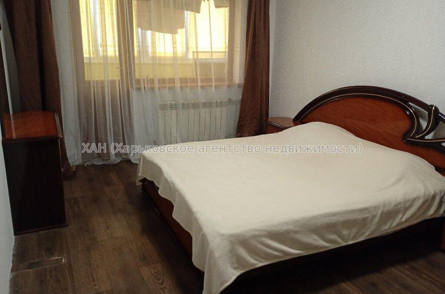 Продам квартиру, Салтовское шоссе , 3  ком., 66.60 м², капитальный ремонт 