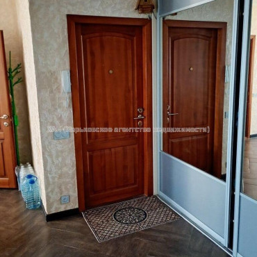Продам квартиру, Салтовское шоссе , 3  ком., 66.60 м², капитальный ремонт 