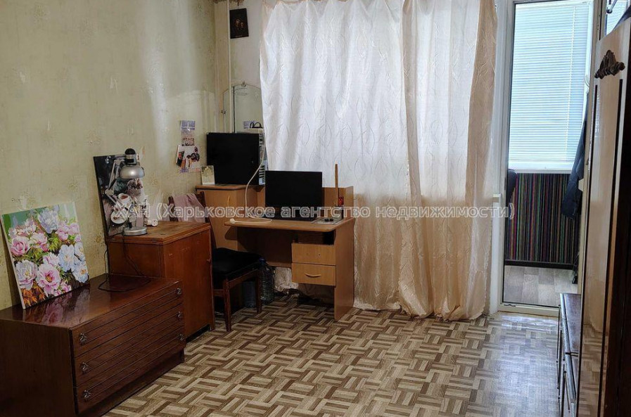 Продам квартиру, Зубарева Александра ул. , 1  ком., 36.20 м², косметический ремонт 