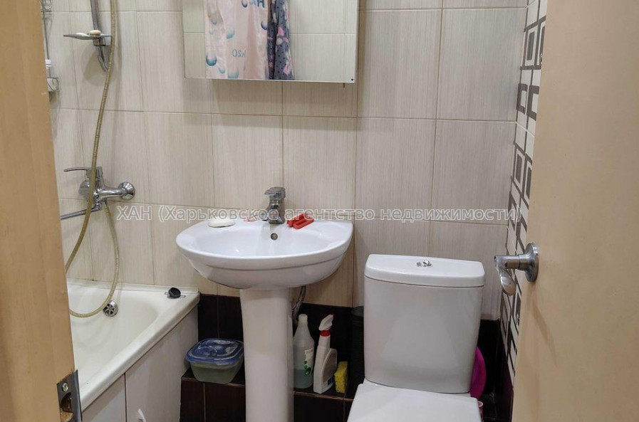 Продам квартиру, Зубарева Александра ул. , 1  ком., 36.20 м², косметический ремонт 