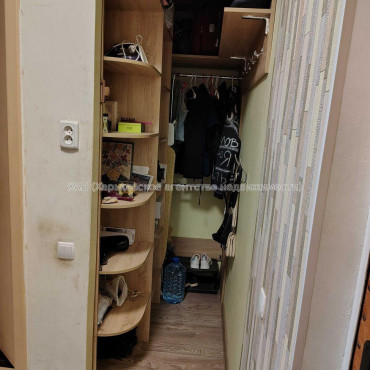 Продам квартиру, Зубарева Александра ул. , 1  ком., 36.20 м², косметический ремонт 