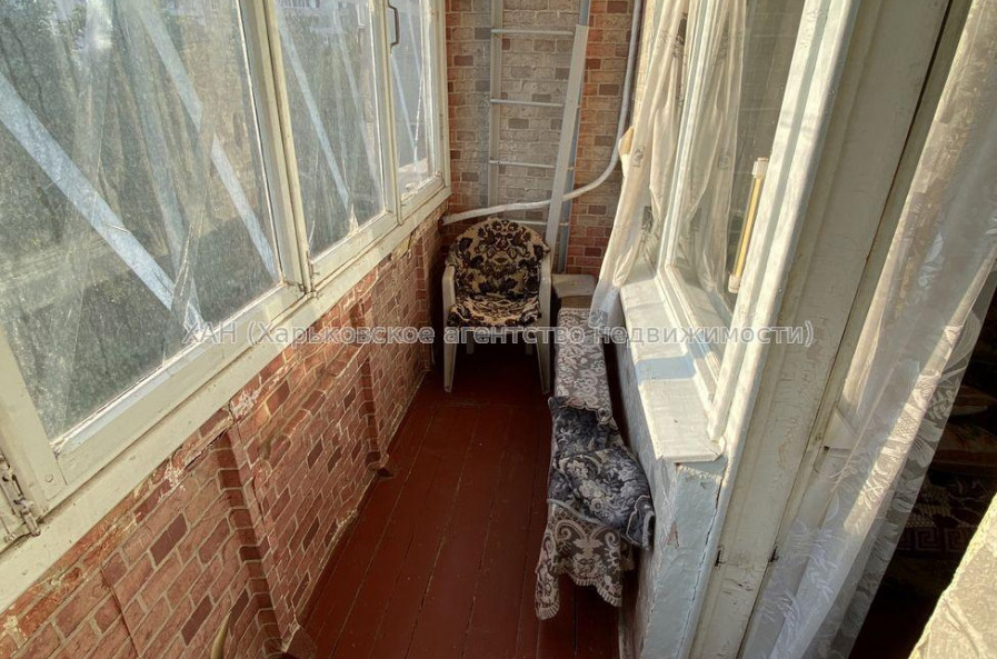 Продам квартиру, Фесенковский въезд , 2  ком., 52 м², косметический ремонт 