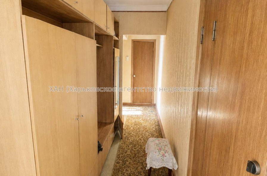 Продам квартиру, Фесенковский въезд , 2  ком., 52 м², косметический ремонт 