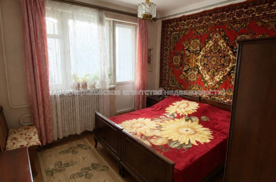 Продам квартиру, Фесенковский въезд , 2  ком., 52 м², косметический ремонт 