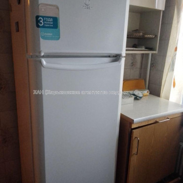 Продам квартиру, Проскуры ул. , 1  ком., 37 м², косметический ремонт 