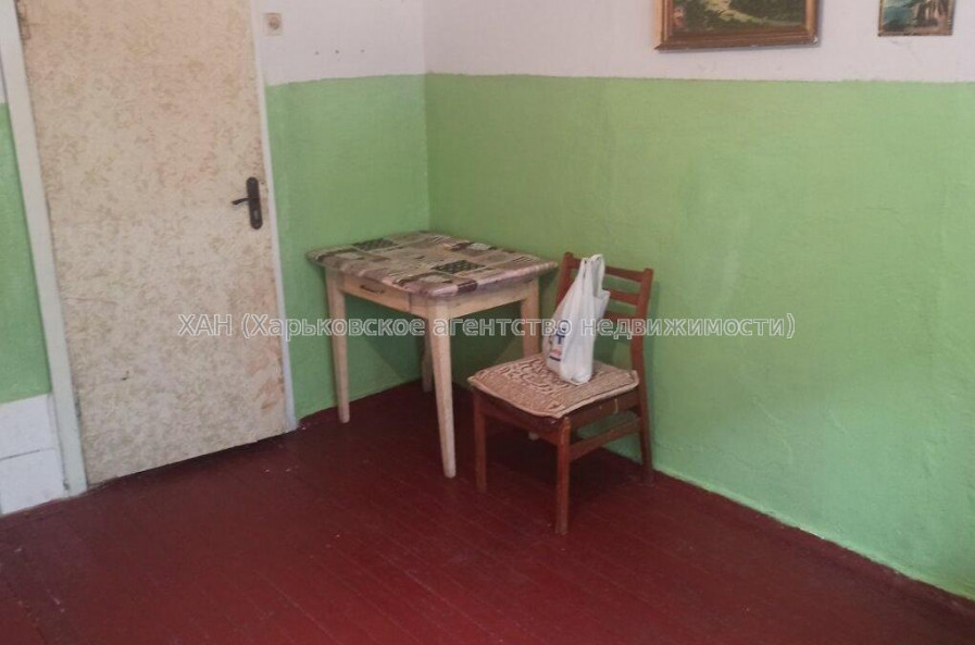 Продам квартиру, Ньютона ул. , 1 кім., 18.50 м², советский ремонт 