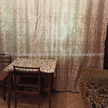 Продам квартиру, Ньютона ул. , 1 кім., 18.50 м², советский ремонт 