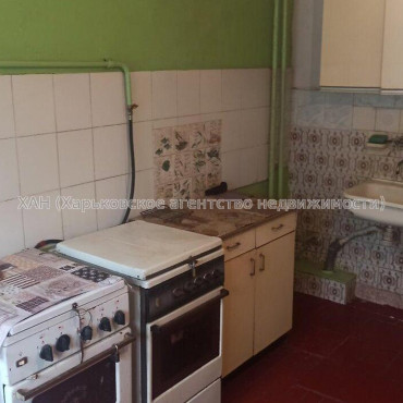 Продам квартиру, Ньютона ул. , 1 кім., 18.50 м², советский ремонт 